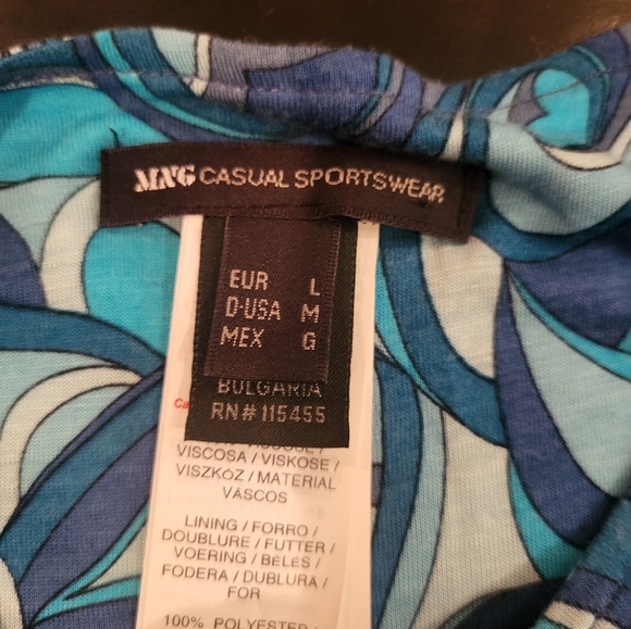 Ming Blue Swirl Pattern Dress - Picture 3 of 5